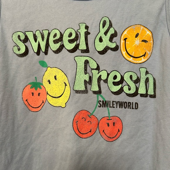 Assorted Crop Tops, Assorted Sizes - Picture 7 of 16